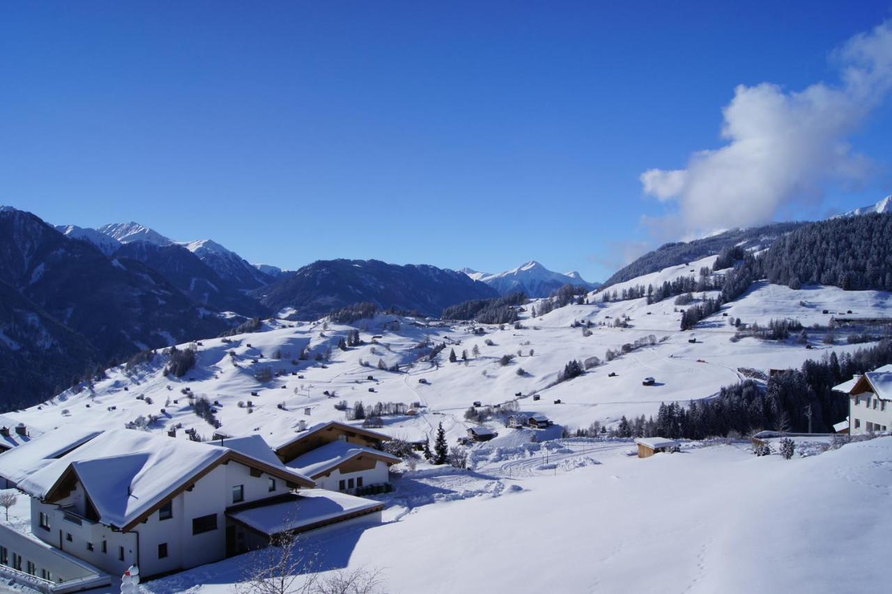 Apart-Hotel Alpinsonnenresidenz Fiss Ngoại thất bức ảnh